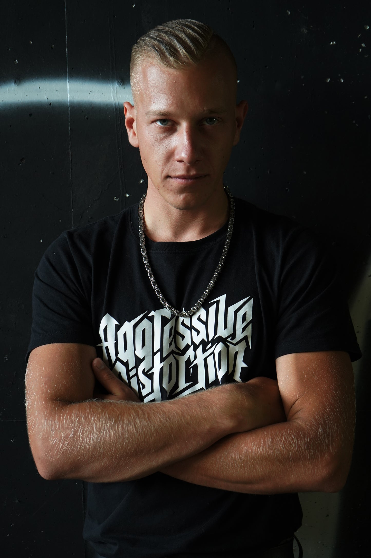 T - Shirt Aggressive Distortion - Glow in the Dark, Limited Edition